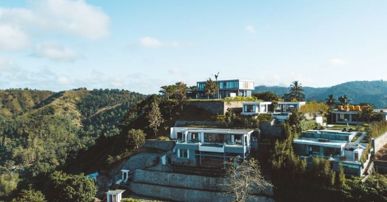 Top Hotels - Hotel Built of Top of Mountain